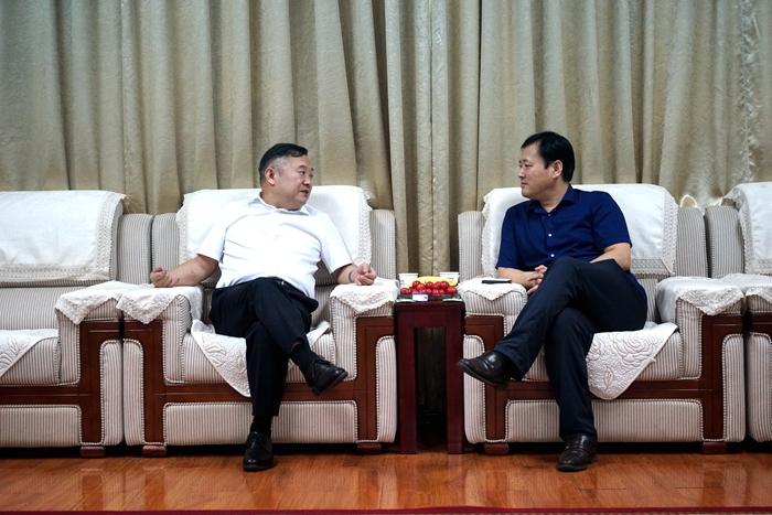 1565228028.jpg 2.jpg