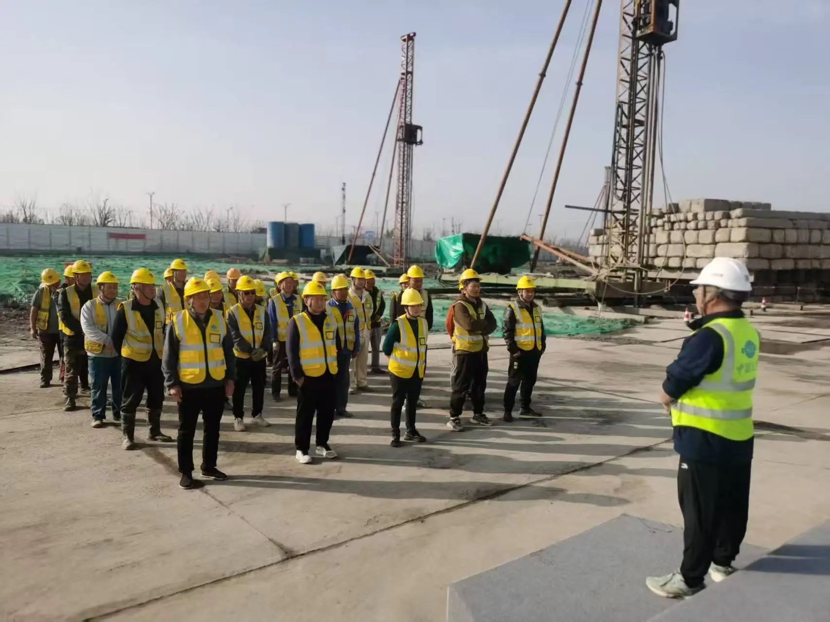 1744622062956895.jpg 1744622062956895.jpg